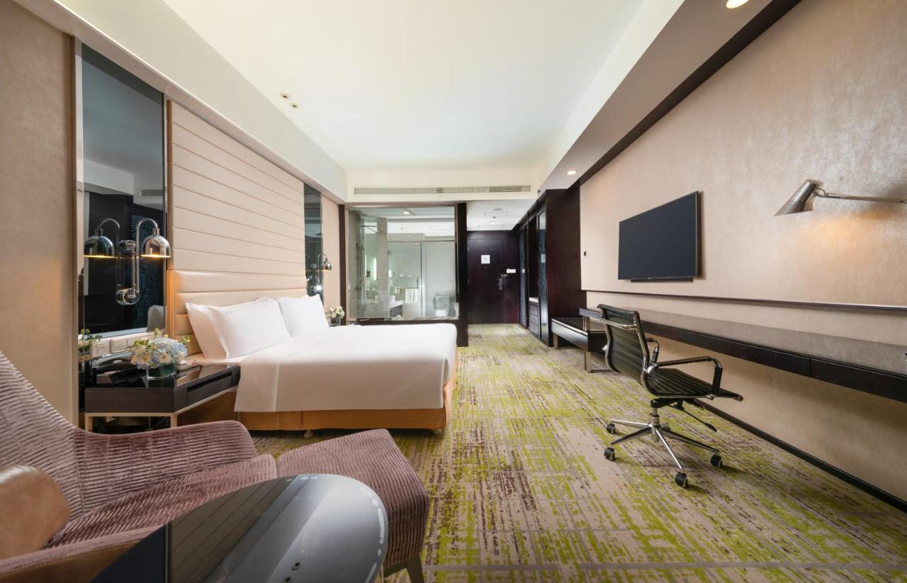 Holiday Inn Beijing Focus Square By Ihg Zewnętrze zdjęcie