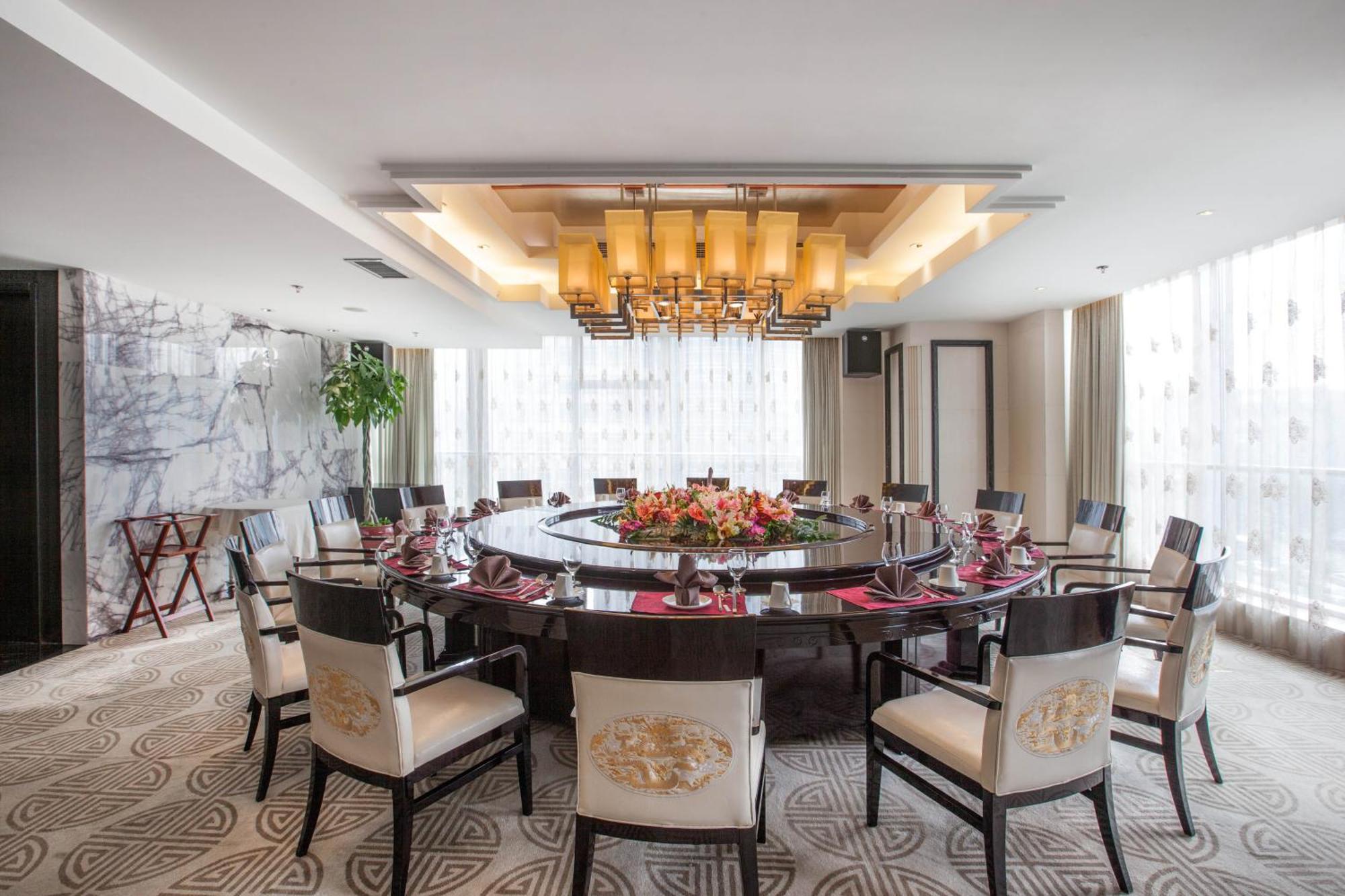 Holiday Inn Beijing Focus Square By Ihg Zewnętrze zdjęcie